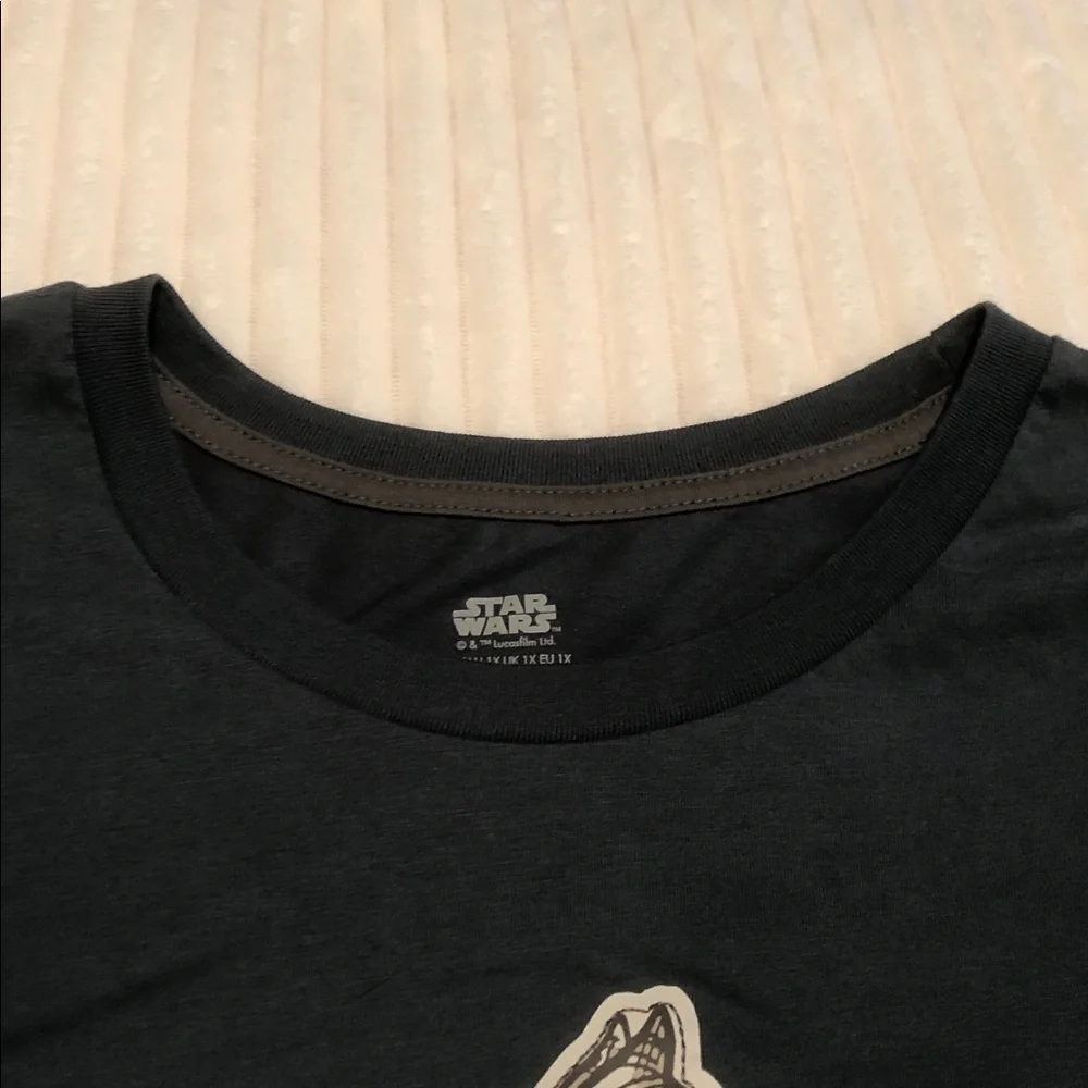 Star Wars Ahsoka Tano Concept Series Top Womens Size 1X - Picture 4 of 10